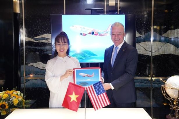 Vietjet và Boeing chốt kế hoạch giao tàu bay